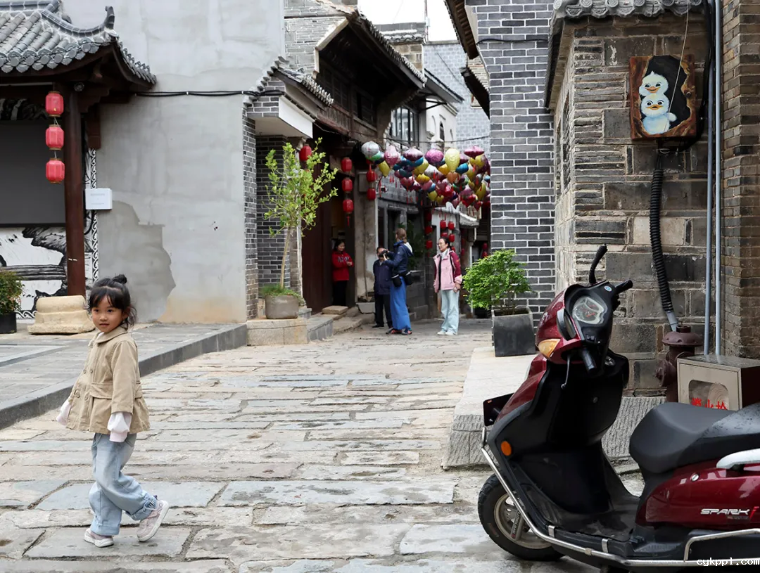 这里是庐山！文脉悠长 烟火气浓