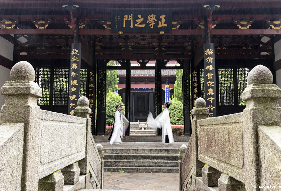 这里是庐山！文脉悠长 烟火气浓